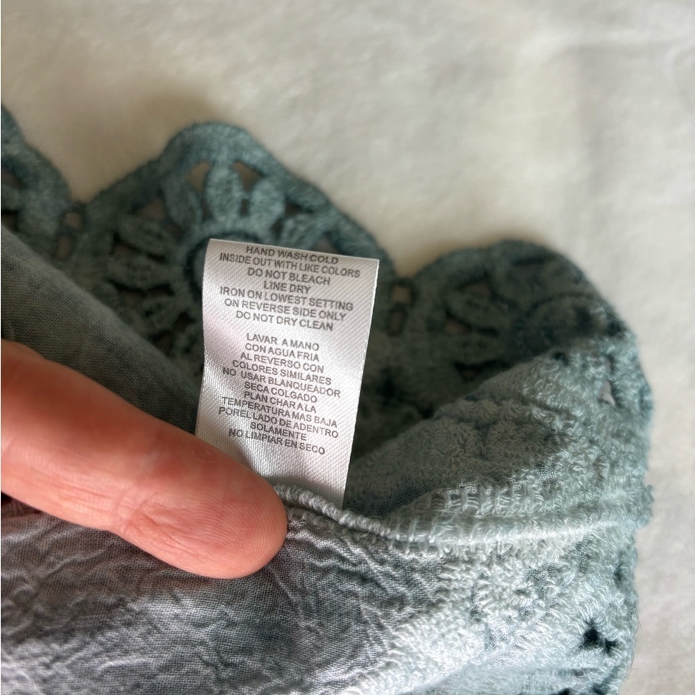 Democracy Blouse Size S Top Sleeves 2/3 Crewneck Light Blue - Picture 15 of 15